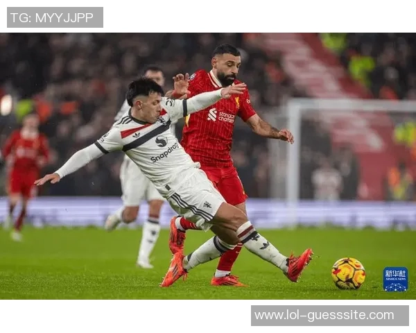 欧联杯经典对决利物浦险胜曼联红牌争议引发全场热议