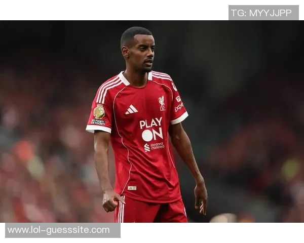 世界杯激战利物浦与曼联握手言和神扑瞬间让全场沸腾